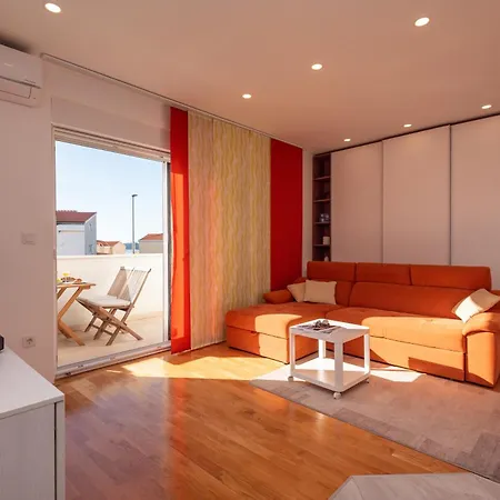 Eden De - Odmor U Srcu Dalmacije U Zaboricu Kraj Sibenika Apartman Žaborić