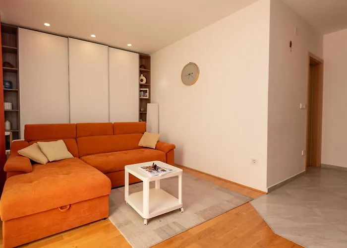 Eden De - Odmor U Srcu Dalmacije U Zaboricu Kraj Sibenika 扎博里克