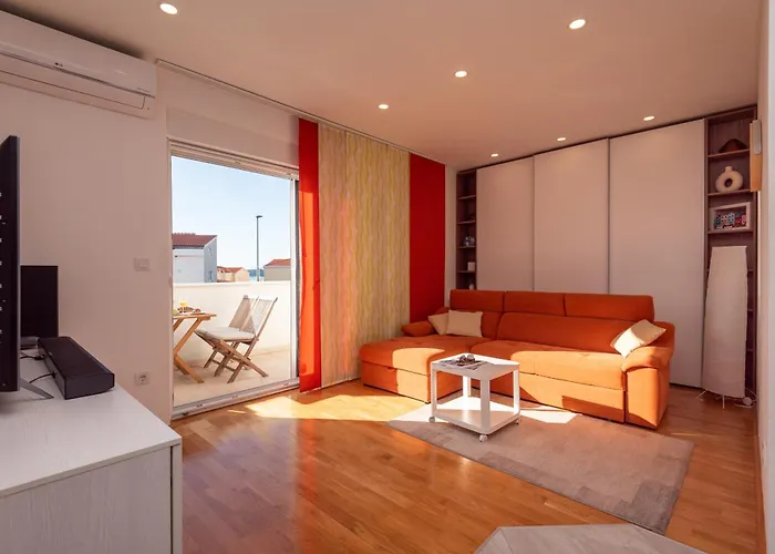 Eden De - Odmor U Srcu Dalmacije U Zaboricu Kraj Sibenika 公寓 扎博里克