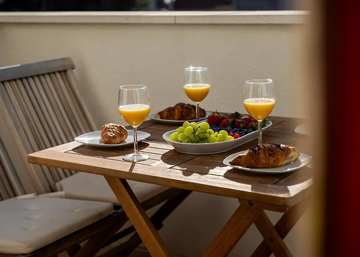 Eden De - Odmor U Srcu Dalmacije U Zaboricu Kraj Sibenika 公寓 扎博里克