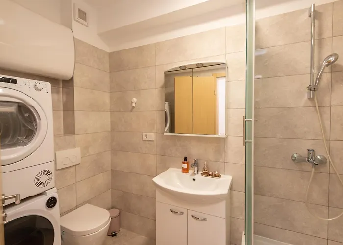 Lägenhet Eden De - Odmor U Srcu Dalmacije U Zaboricu Kraj Sibenika